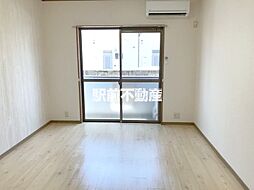 メゾン精　II棟 305 1階1Kのリビング/ダイニング