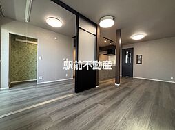 O・フレア　A棟 202 2階2LDKのリビング/ダイニング