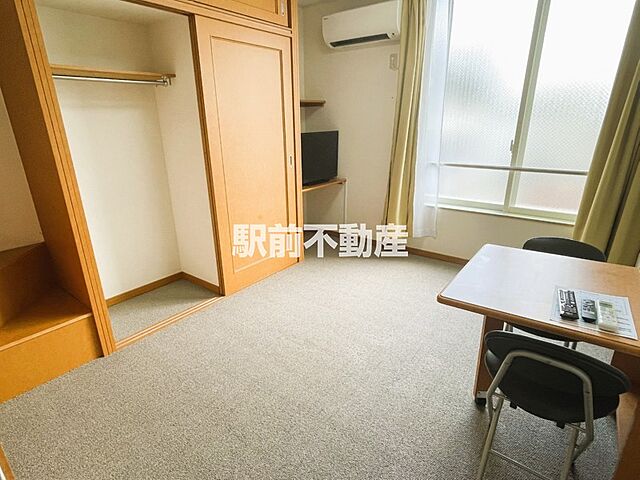 寝室