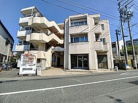 カレッジタウンウィング 310 ｜ 静岡県浜松市中央区布橋２丁目（賃貸マンション1K・3階・17.00㎡） その1