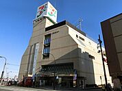 イトーヨーカドー 徒歩2分。ショッピングセンター 120m