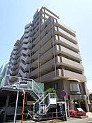 ☆敷地内に駐車場がある物件です☆