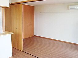 スカイヒルズ 0301 3階1LDKのリビング/ダイニング