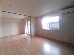 相武ガーデンコート 102 1階2LDKのリビング/ダイニング