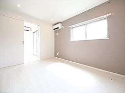 ハーモニーテラス長栄IV 2階1DKのリビング/ダイニング