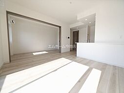 S-RESIDENCE上社aureate（オリート） 4階2LDKのリビング/ダイニング