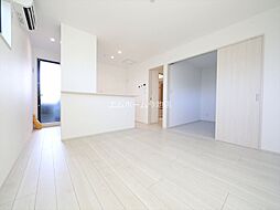 RUSCELLO守山 2階2LDKのリビング/ダイニング