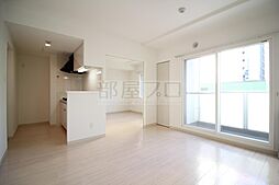 C&#039;s Square kotoni 105 1階1LDKのリビング/ダイニング