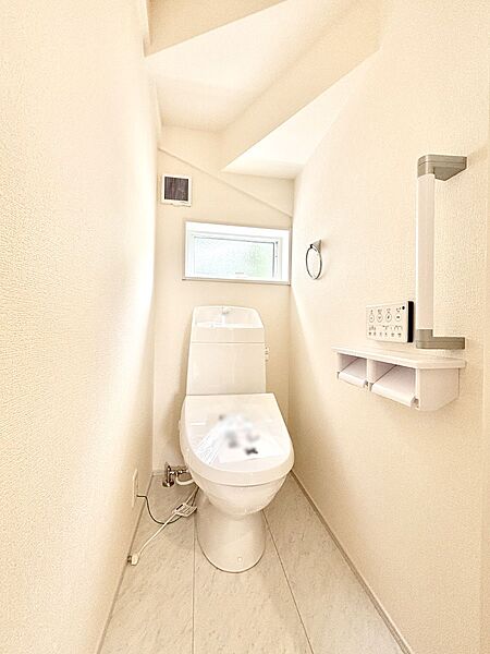 トイレを拡大表示