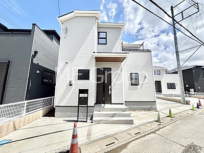 外観:たっぷりの陽光と心地よい風が舞い込む住まい 外観:たっぷりの陽光と心地よい風が舞い込む住まい