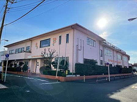幼稚園・保育園 800m 戸田ひまわり幼稚園