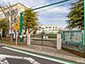 周辺：小学校 240m 足立区立扇小学校