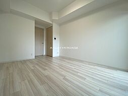 プレサンスNEO大和田STATIONベゼル 8階1Kのリビング/ダイニング