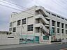 周辺：寝屋川市立第二中学校（845m）