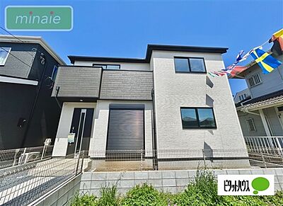 外観:販売現地 上質感あふれる洗練の外観デザイン 外観:販売現地 上質感あふれる洗練の外観デザイン