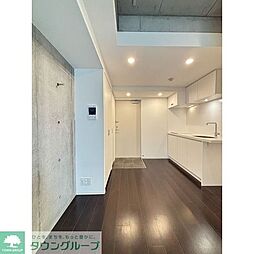 JR山手線 恵比寿駅 徒歩16分の賃貸マンション 1階1DKのリビング/ダイニング