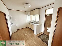 エクセルヤザワ 203 2階2DKのリビング/ダイニング