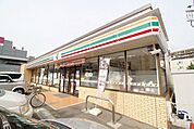 セブンイレブン川崎宮前平駅西店 徒歩9分。コンビニ 670m