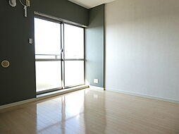 ハイパー桜 603 6階ワンルームのリビング/ダイニング