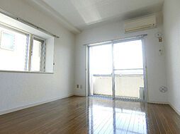 ステータスヒル花畑 207 2階1Kのリビング/ダイニング