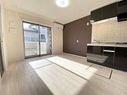 雫VII 101 1階1LDKのリビング/ダイニング