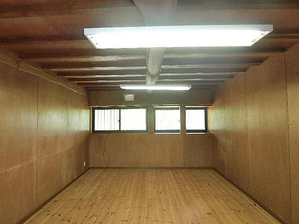 detached 茨城県常総市水海道橋本町3488-2

地図を見る