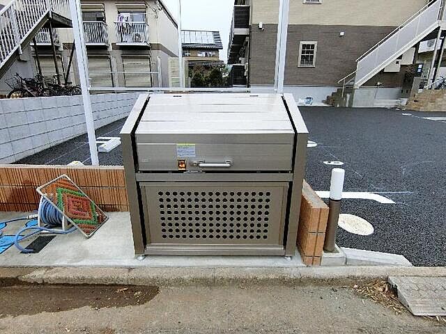 その他