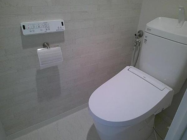 トイレを拡大表示