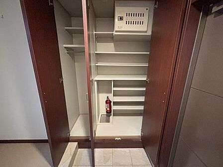 ～収納～ 玄関部分の収納スペースです。