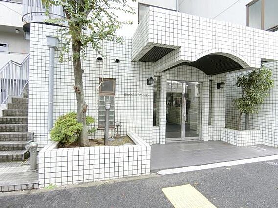 外壁タイル貼り...
