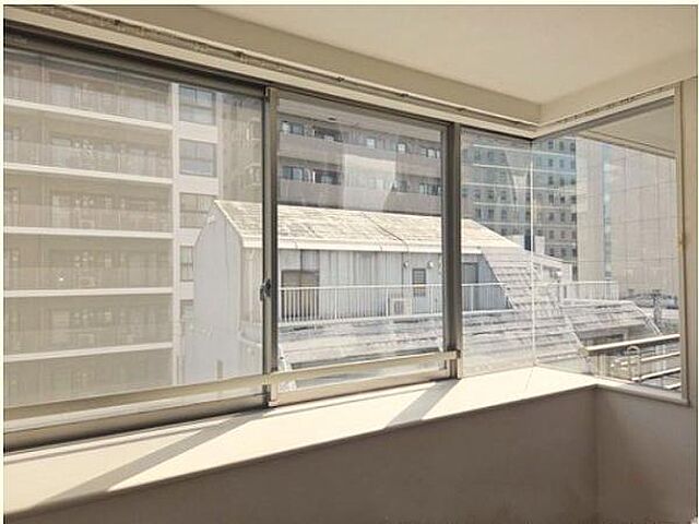 リビング/ダイニング アクシルコート上野 5階/-