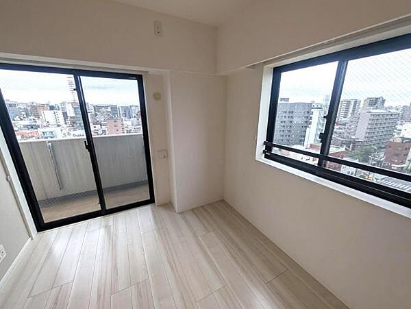 寝室を拡大表示