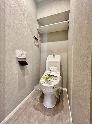 トイレ上部には...
