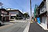 その他：敷地西側の前面道路(南側から)