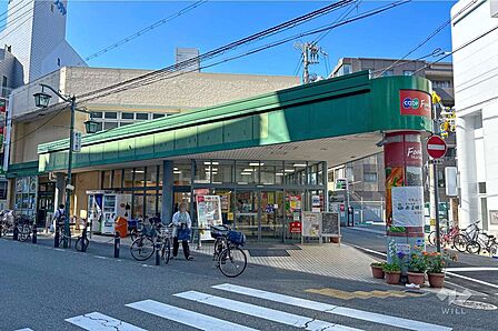 コープ(塚口)の外観