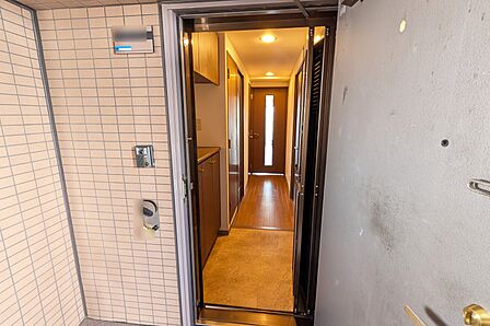 物件の玄関［2026年7月26日撮影］