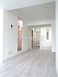 京王井の頭線 高井戸駅 徒歩13分の賃貸マンション 2階3LDKのリビング/ダイニング