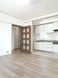 JR総武線 荻窪駅 徒歩11分の賃貸マンション 11階2LDKのリビング/ダイニング