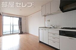 フェアリーマナ 3階3DKのリビング/ダイニング