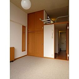 グリーンシティ香流 2階1Kのリビング/ダイニング