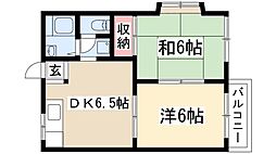 タウニーボリー 2階