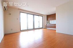 プライムメゾン富士見台 2階3LDKのリビング/ダイニング