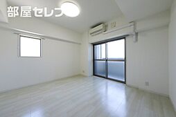 アレーズ 8階1Kのリビング/ダイニング