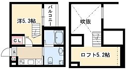 E.S.プレミア 2階