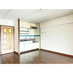 パークエステイツ 1階3DKのリビング/ダイニング