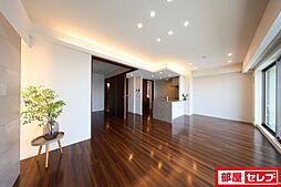 ラグナヒルズレジデンスエア 10階3LDKのリビング/ダイニング