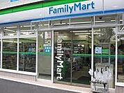 ファミリーマート守山小幡南店 392m