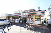 セブンイレブン名古屋今池南店 243m