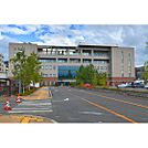 病院「信州大学医学部附属病院まで886ｍ」
