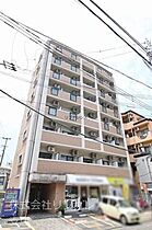 メゾンOM紫川  ｜ 福岡県北九州市小倉北区馬借1丁目15-10（賃貸マンション1K・8階・23.24㎡） その1